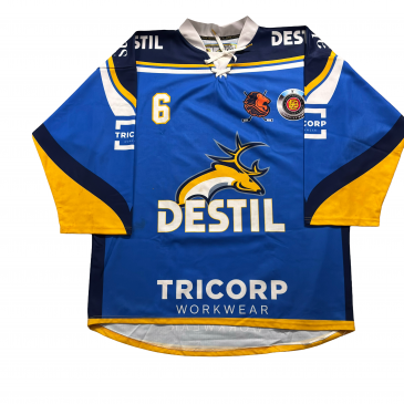 Tilburg Trappers jersey   I   Ivy van den Heuvel 